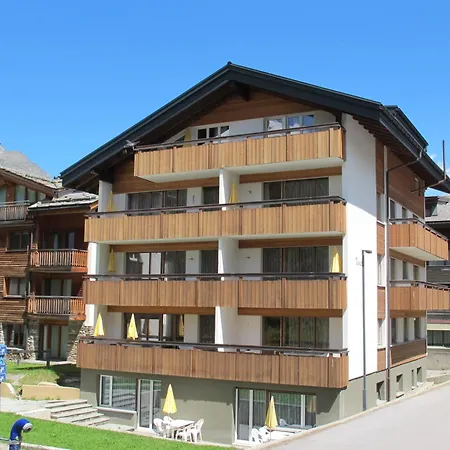 Appartementhaus Venetz Saas110 Ruhige Lage Direkt An Skibushaltestelle * Saas-Fee