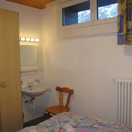 Appartementhaus Venetz Saas110 Ruhige Lage Direkt An Skibushaltestelle Apartamento *