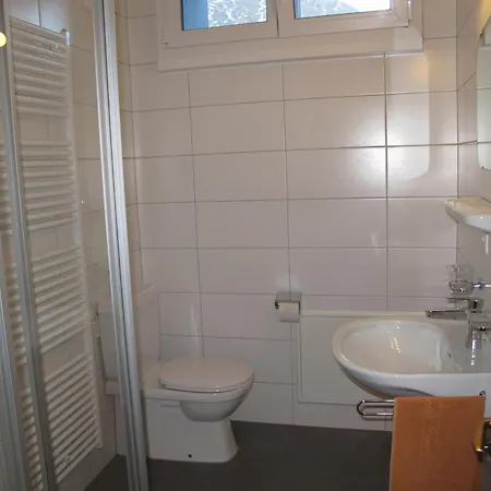 Appartementhaus Venetz Saas110 Ruhige Lage Direkt An Skibushaltestelle Apartamento